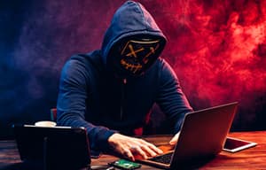 ランサムウェア攻撃は前年比61%減、身代金の支払いも減少傾向にあることが明らかに - Delinea調査 | ISRセキュリティニュース編集局