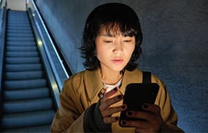 CISA、高度なスパイウェア攻撃に警告 モバイルセキュリティ対策を要請 | ISRセキュリティニュース編集局